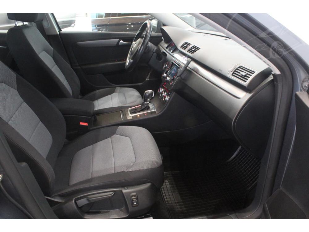 Volkswagen Passat B7 2.0TDI DSG LED NAVI