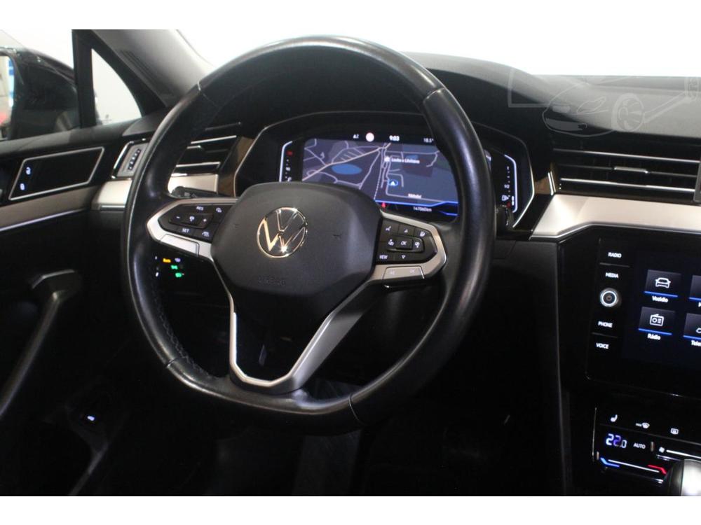 Volkswagen Passat 2.0TDI DSG Highline Display 21