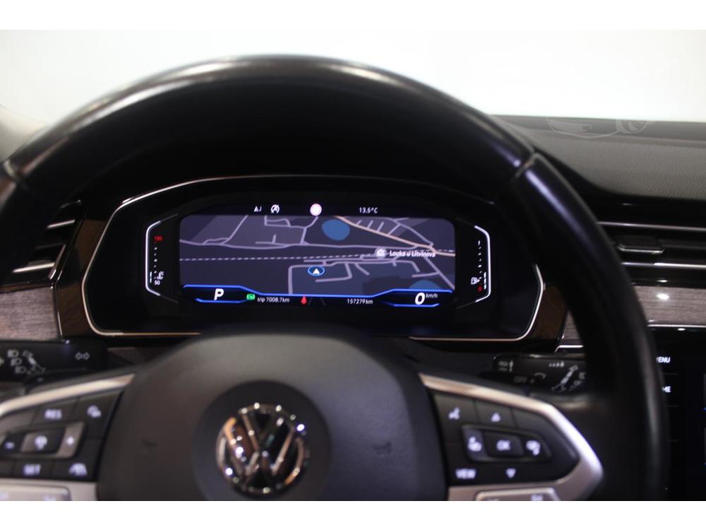 Volkswagen Passat 2.0TDI DSG 4x4 Display Matrix