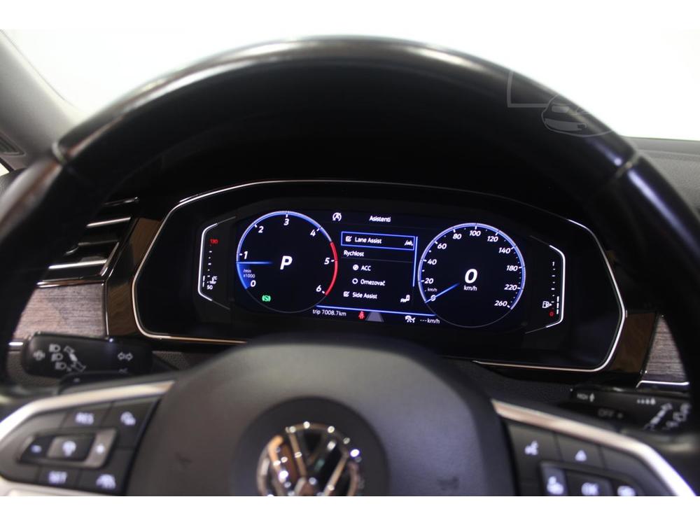 Volkswagen Passat 2.0TDI DSG 4x4 Display Matrix