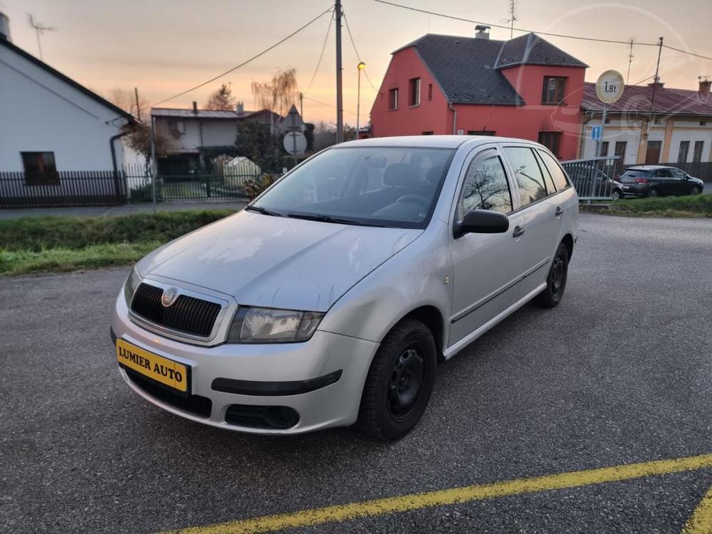 koda Fabia 1.2 40kw tan