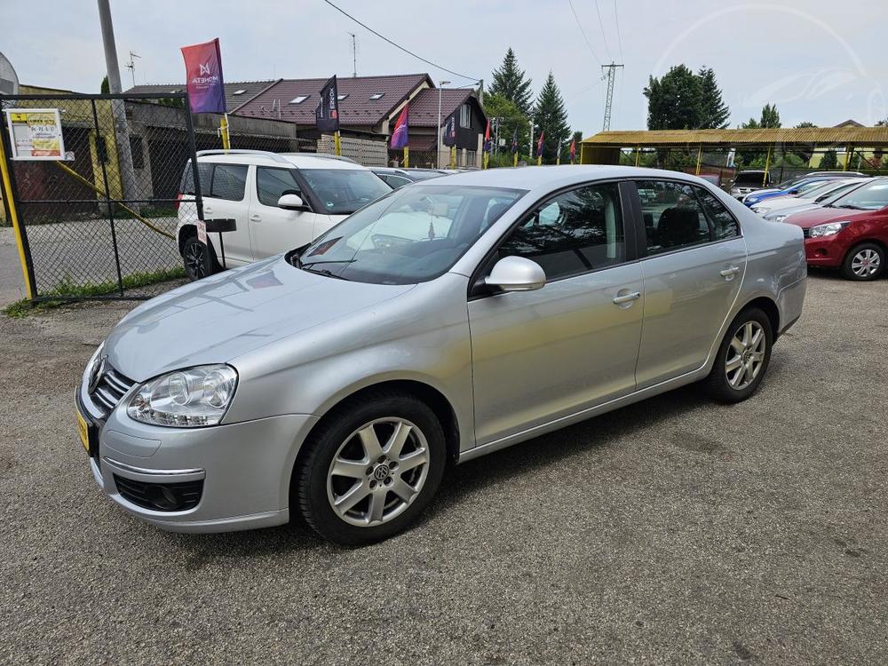 Volkswagen Jetta 1.6 75kw klima trend