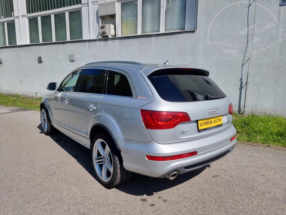 Audi Q7 3.0TDi 180kw Quattro 7.mist