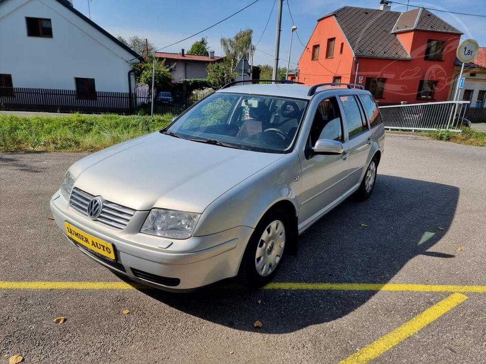 Volkswagen Bora 1,6i 74KW, TAN, KLIMA