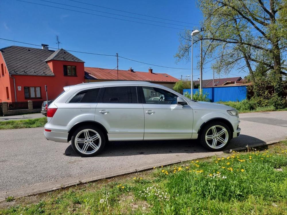 Audi Q7 3.0TDi 180kw Quattro 7.mist