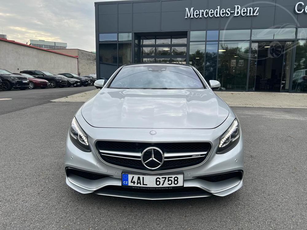 Mercedes-Benz S S 63 AMG kupé 5,5