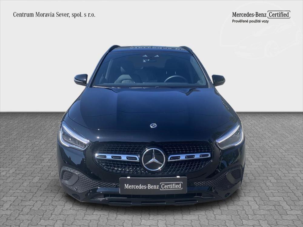 Mercedes-Benz GLA 200 d 4MATIC