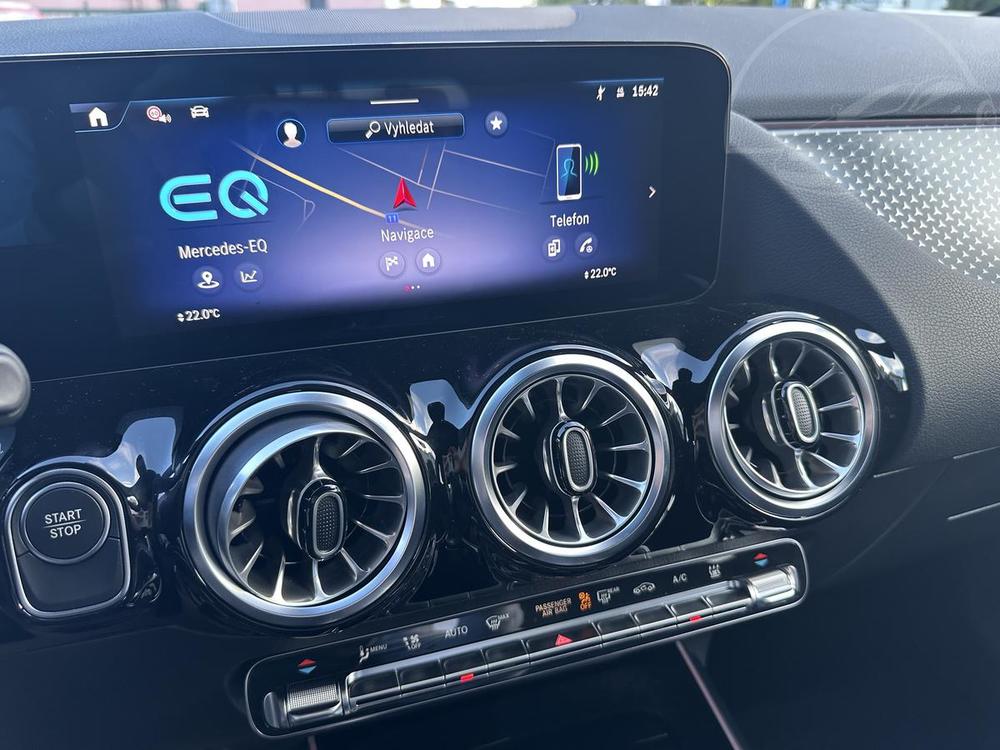 Mercedes-Benz EQA 250+ ELECTRIC prmie