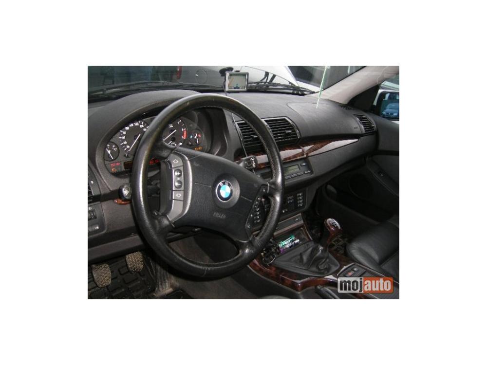 BMW X5 3.0 benzinac