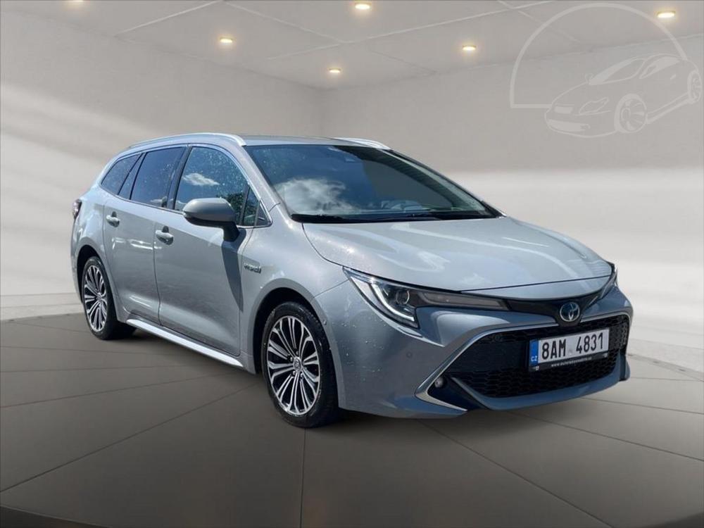 Toyota Corolla 1,8 Hybrid e-CVT Executive Touring Sport