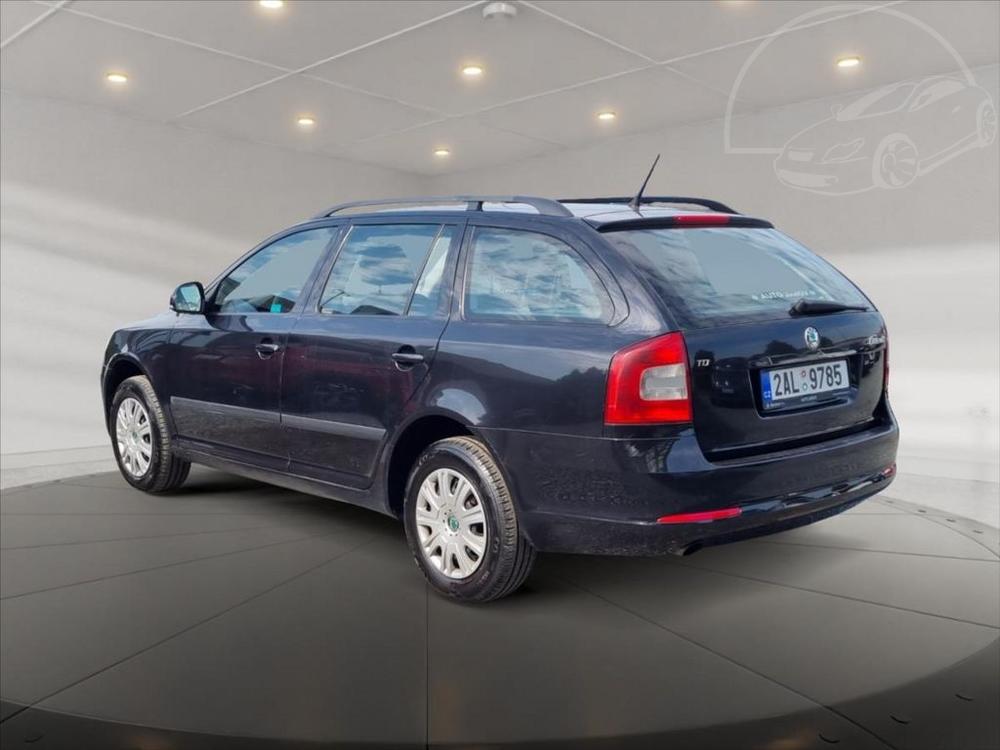 koda Octavia 1,6 TDI CR DPF Ambiente Combi