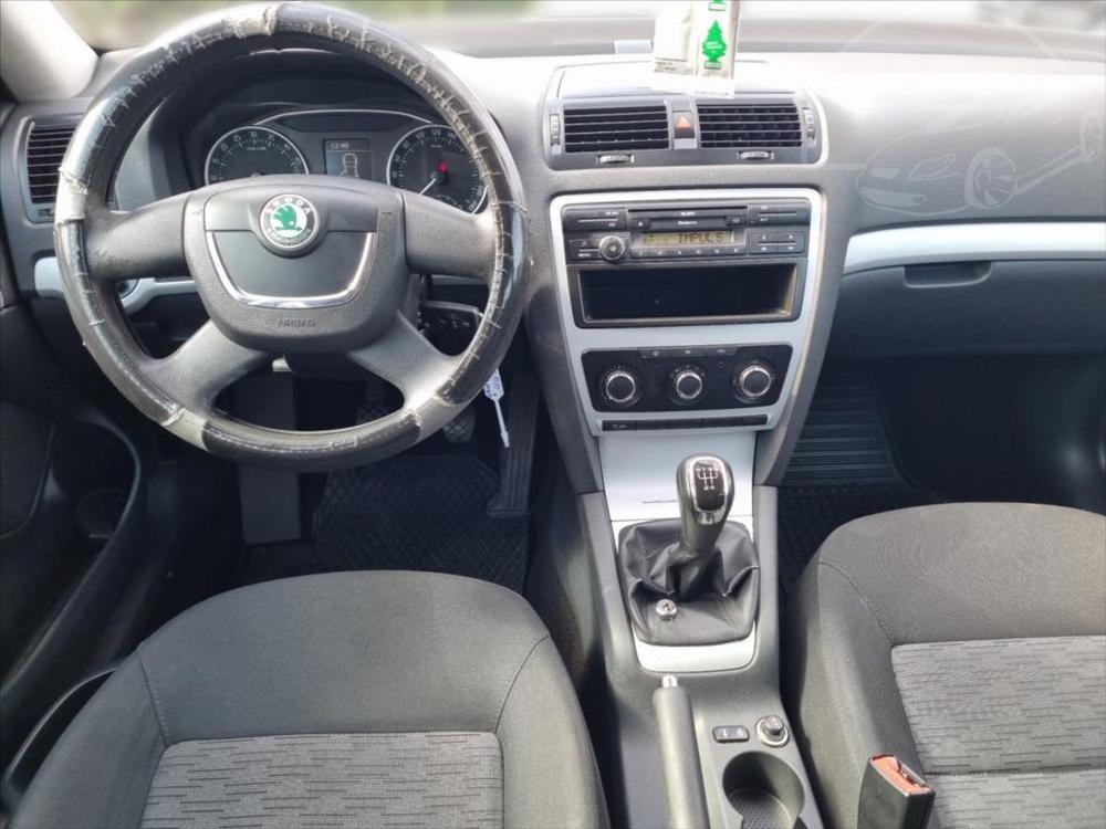 koda Octavia 1,6 TDI CR DPF Ambiente Combi