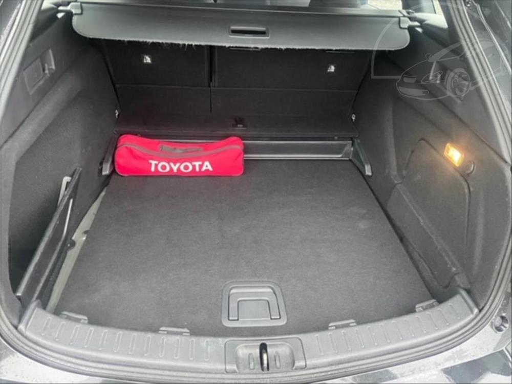 Toyota Corolla 2,0 Hybrid e-CVT Comfort Touring Sports