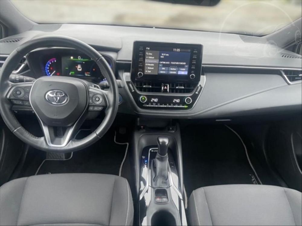 Toyota Corolla 2,0 Hybrid e-CVT Comfort Touring Sports