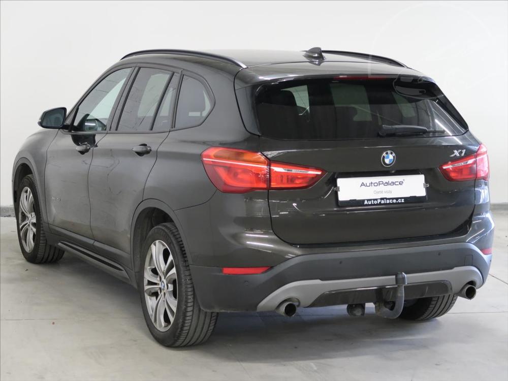 BMW X1 2,0 xDrive20d AT