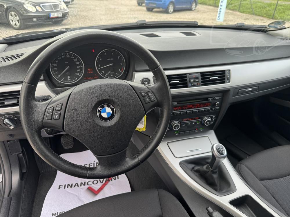 BMW 318 i, SERVISKA,XENONY,PKN