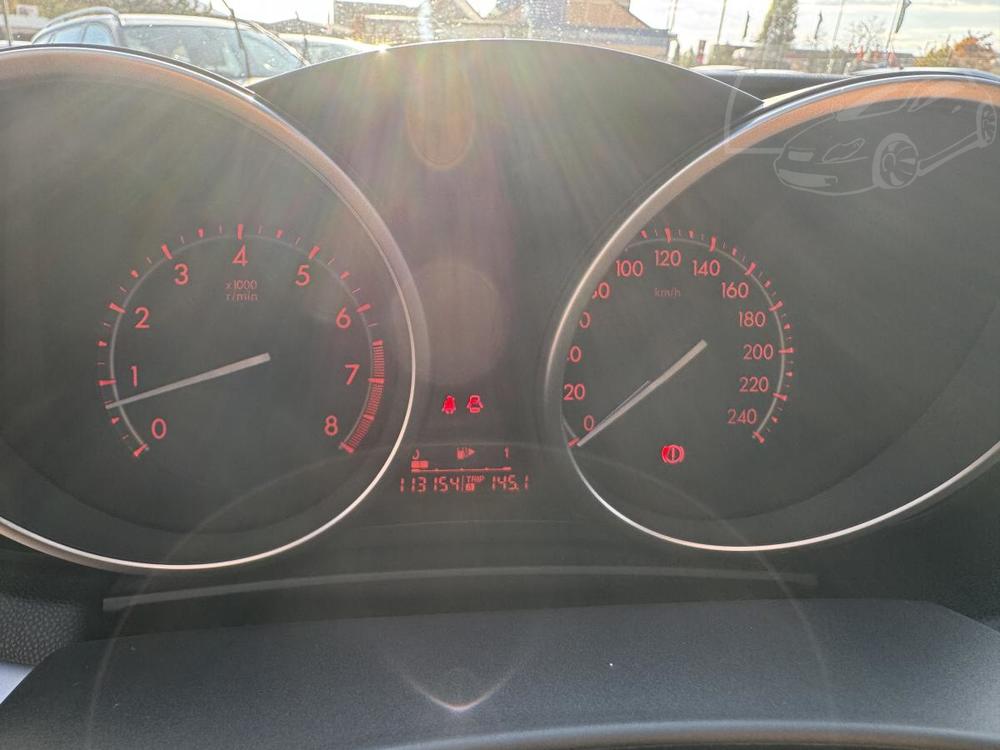 Mazda 3 2.0 DiSi MZR rezervace