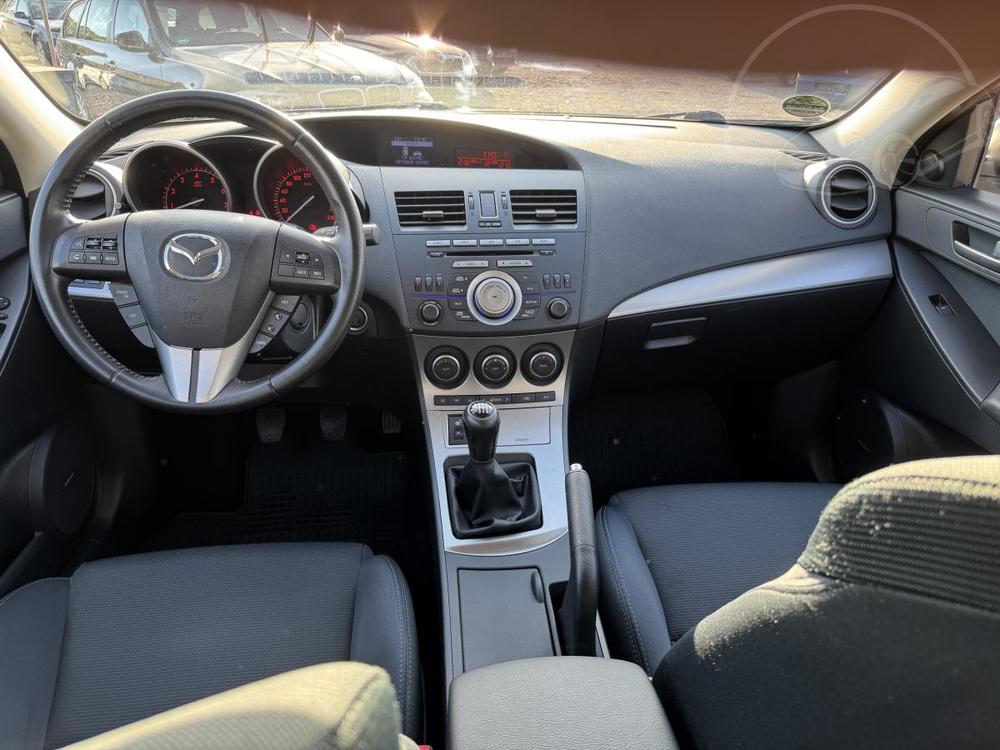 Mazda 3 2.0 DiSi MZR rezervace