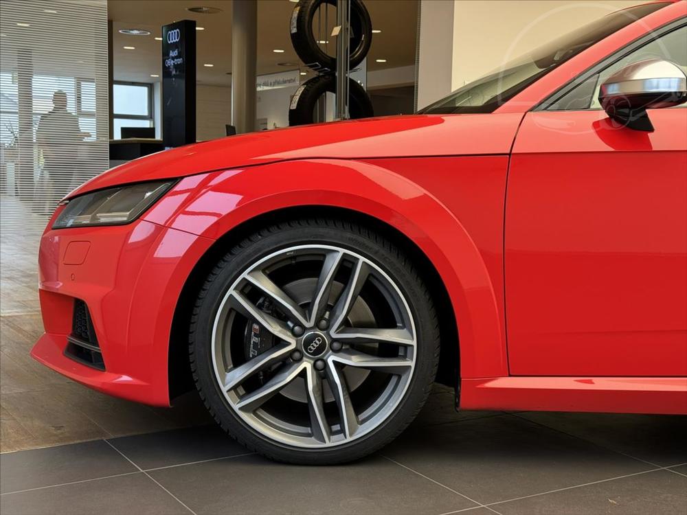 Audi TTS 2,0 TFSI S-tronic quattro