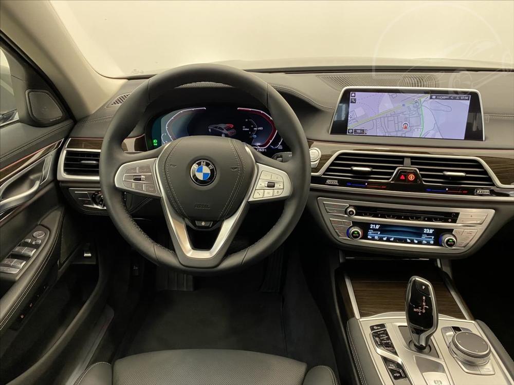 BMW 7 3,0 730d xDrive 210kW