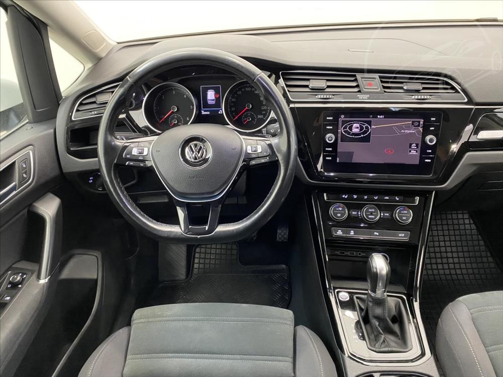 Volkswagen Touran 2,0 TDI Highline DSG