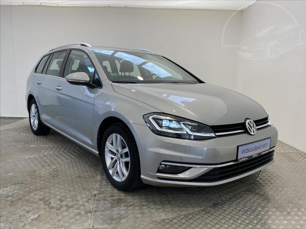 Volkswagen Golf 2,0 TDI DSG 110 kW  Highline