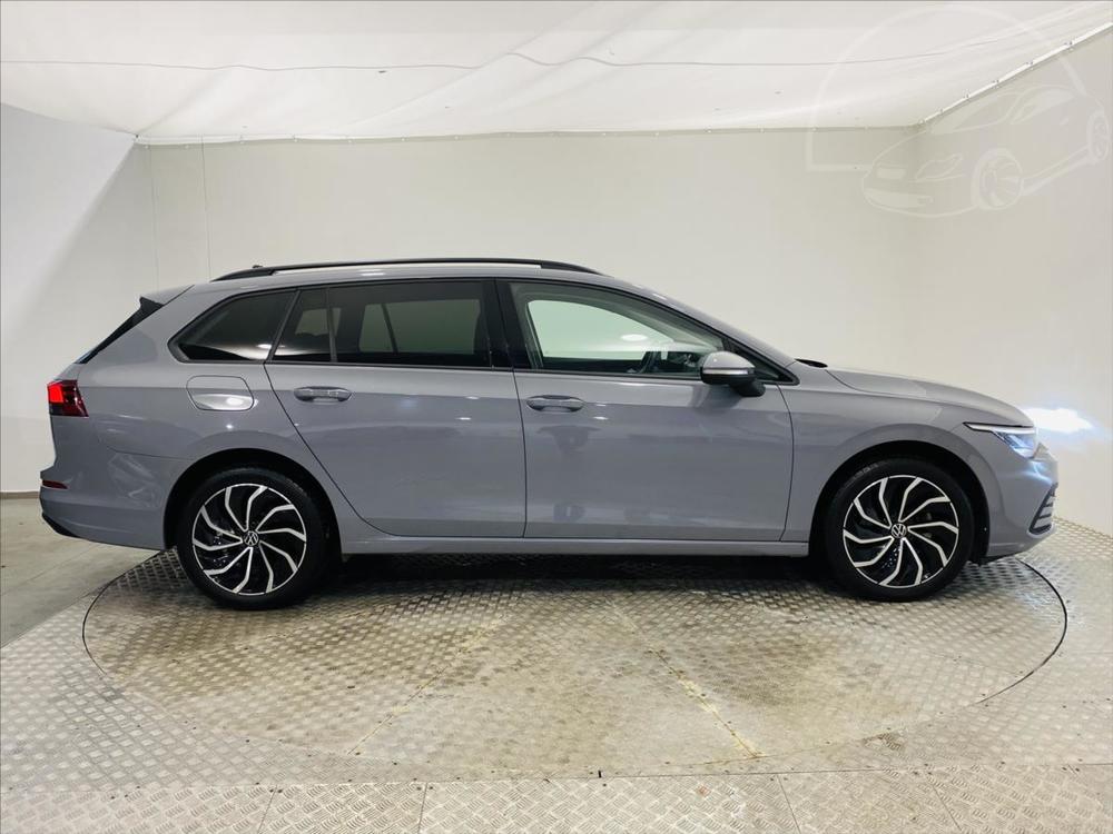 Volkswagen Golf 1,5 TSI 96 kW Life