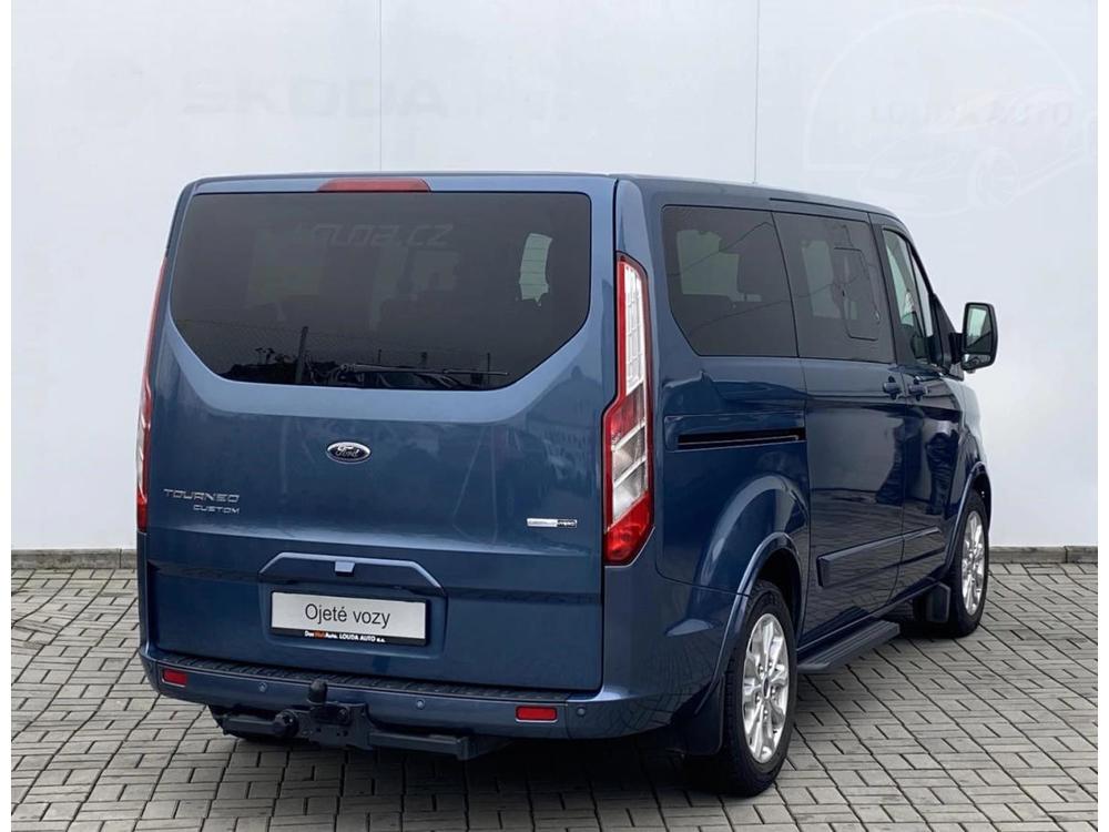 Ford Tourneo 2.0  96 kW manul