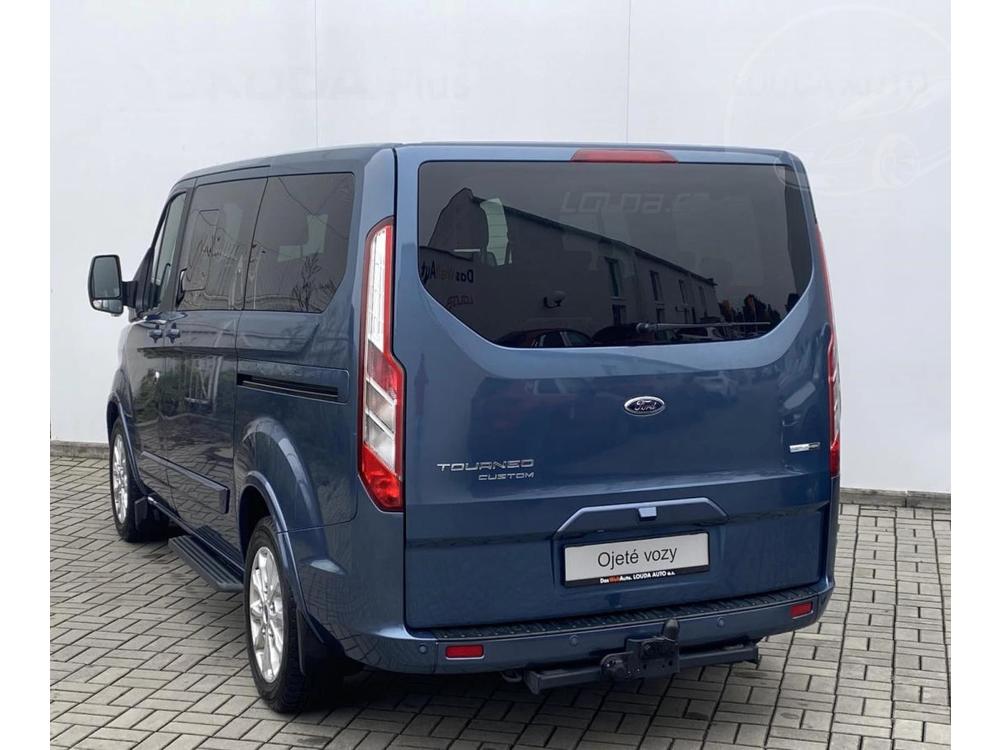 Ford Tourneo 2.0  96 kW manul