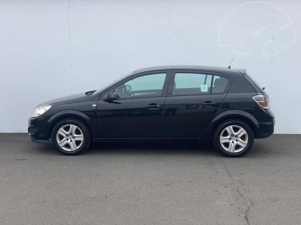 Opel Astra 1.6  85 kW manul