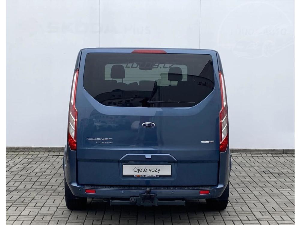 Ford Tourneo 2.0  96 kW manul