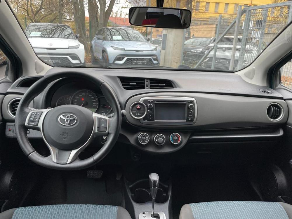 Toyota Yaris AUTOMAT / Kamera / 73 kW