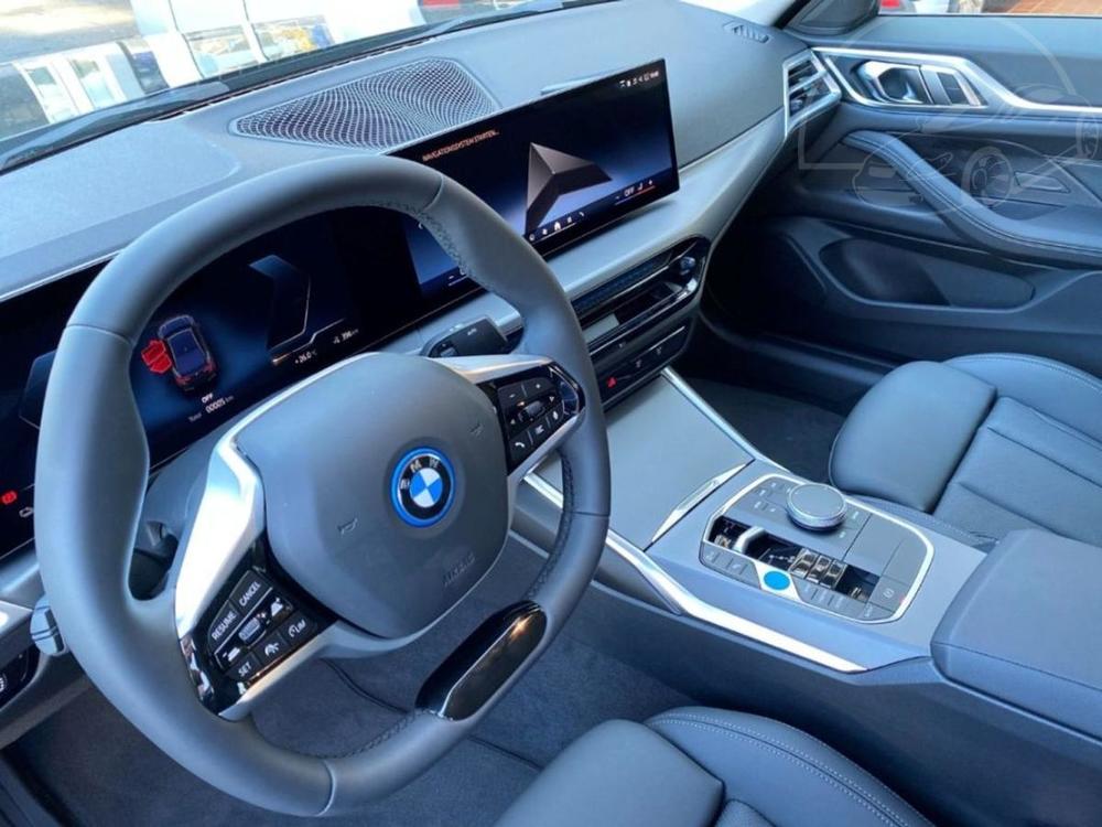 BMW i4 eDrive 40