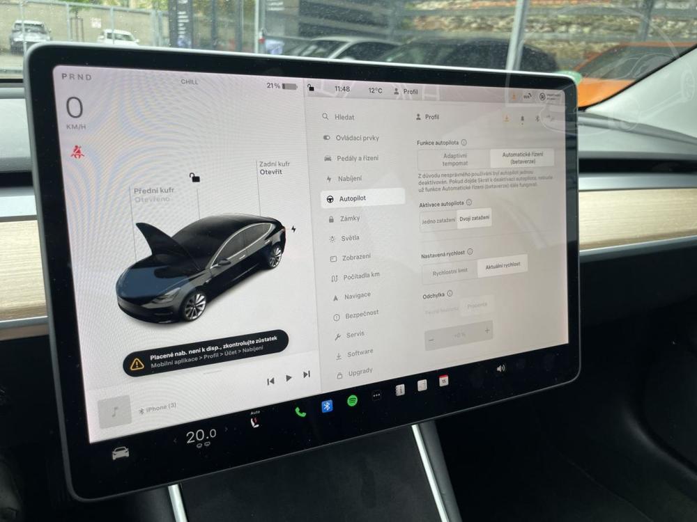 Tesla  Standart Range Plus