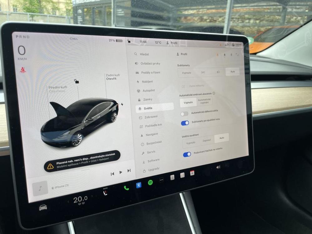 Tesla  Standart Range Plus