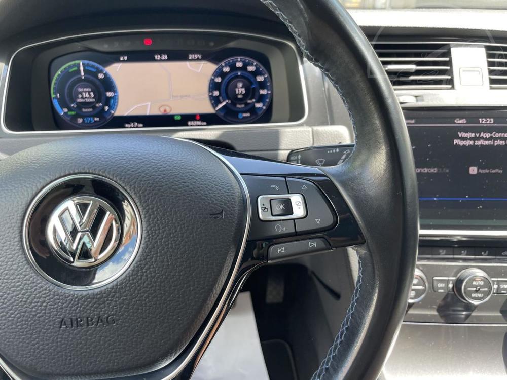 Volkswagen e-Golf 32 kWh/ 100 kW Virtual