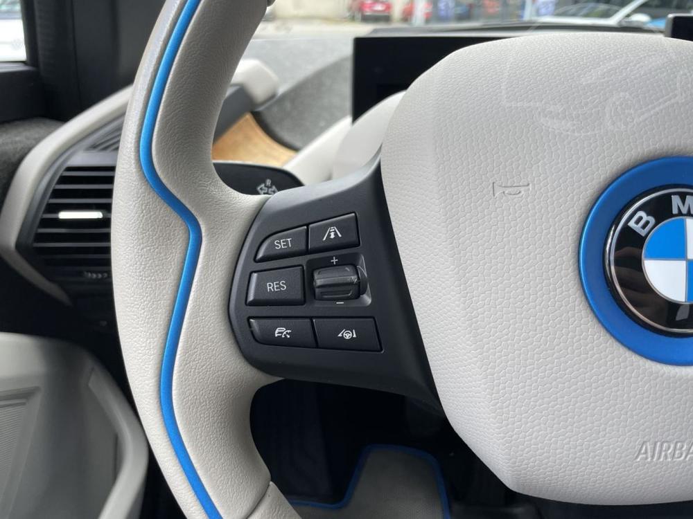 BMW i3 i3s 120Ah Pano, ACC, SoH 99%