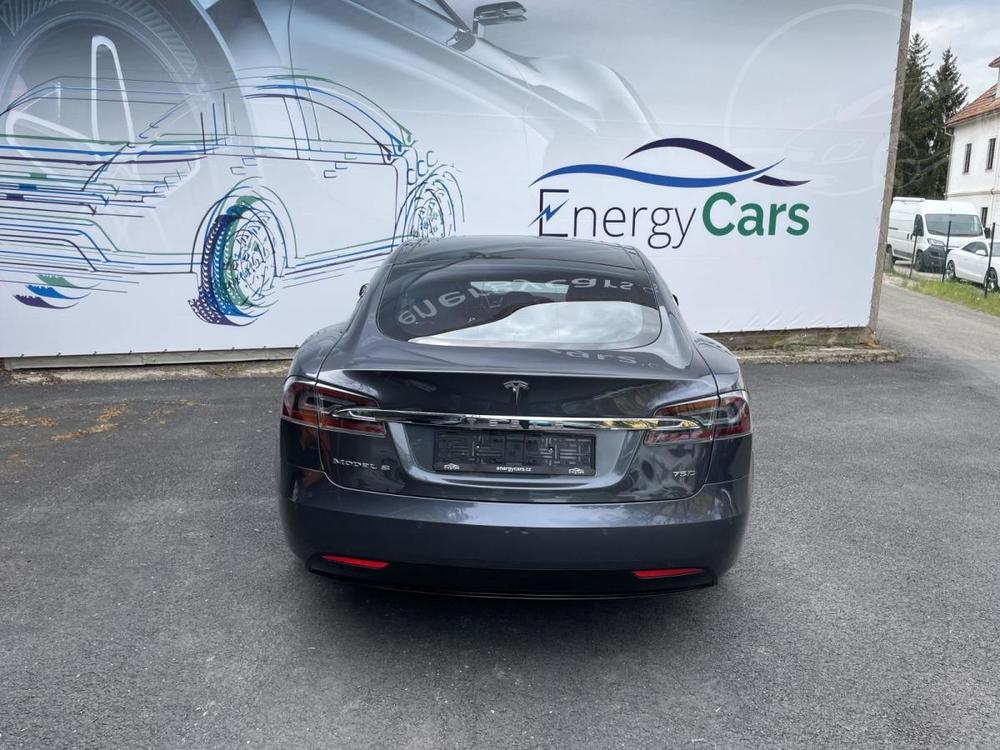 Tesla Model S 75D AWD, Vzduch