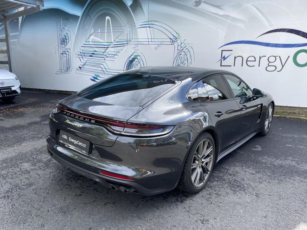 Porsche Panamera 4S E-Hybrid