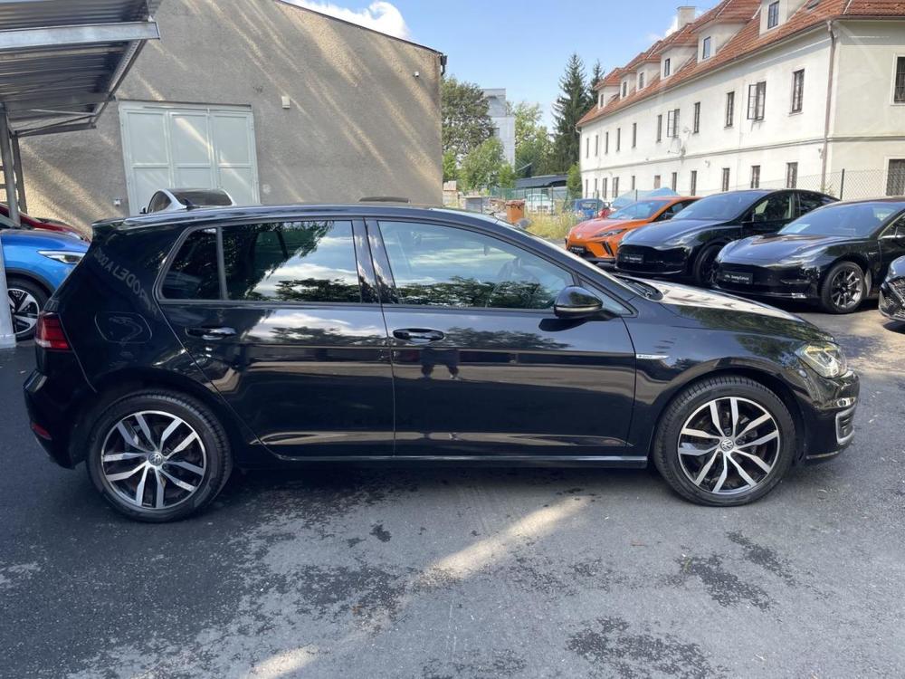 Volkswagen e-Golf 100 kW, 35,8 kWh, virtual