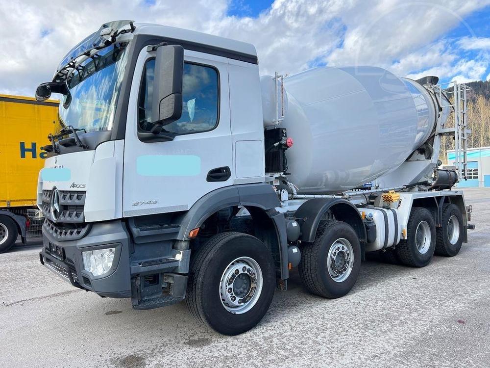 Prodm Mercedes-Benz Actros 3743 8x4 MIX