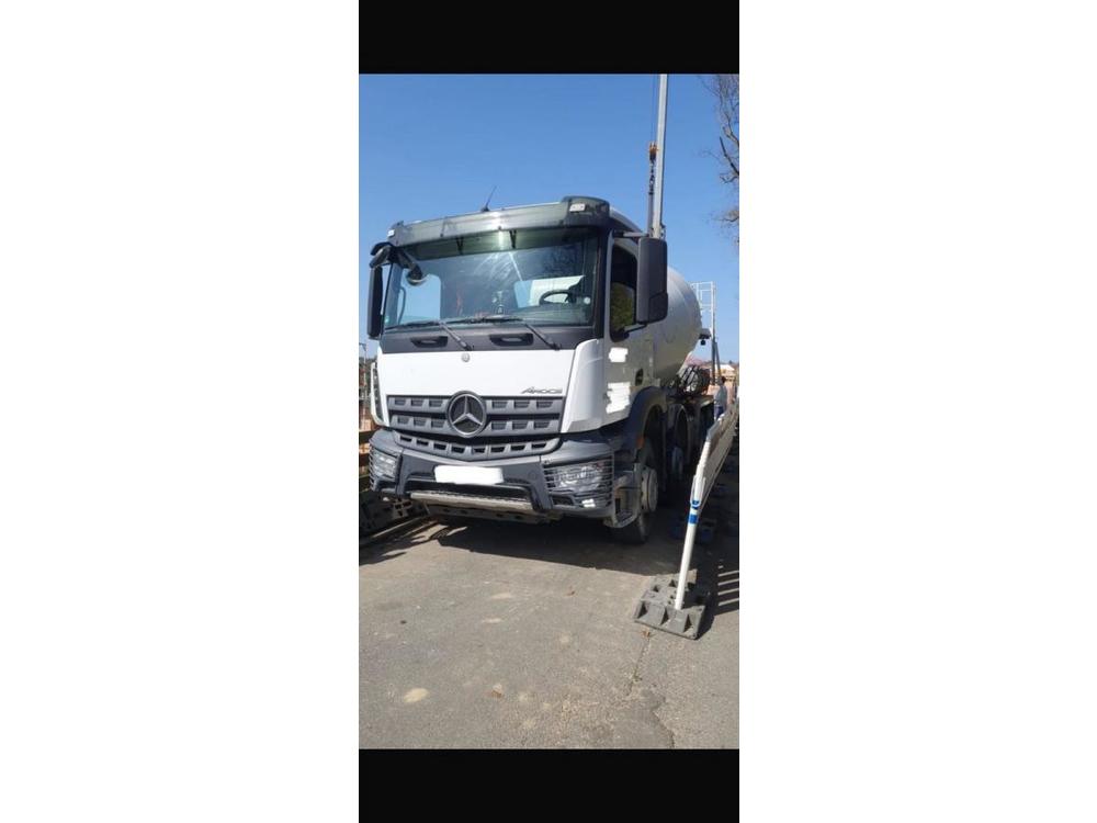 Prodm Mercedes-Benz Arocs 8x4 MIX EURO 6