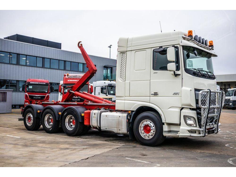 DAF XF 510 8x4 JNK