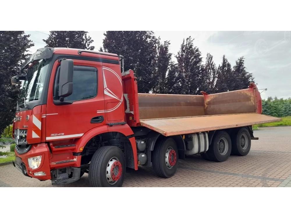 Mercedes-Benz  Arocs 3243 8x4 Bordmatik EURO6