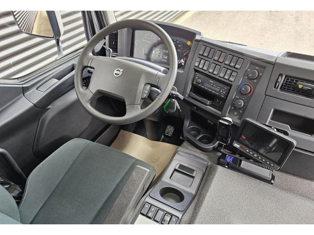 Volvo FE 300 6x2 valnk+HR