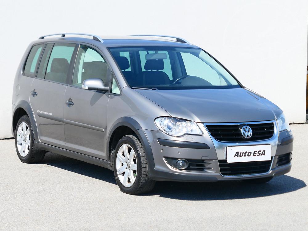 Prodm Volkswagen Touran 2.0 TDi Serv.kniha