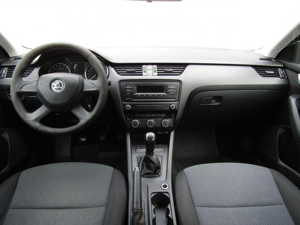 koda Octavia III 1.6 TDi, R