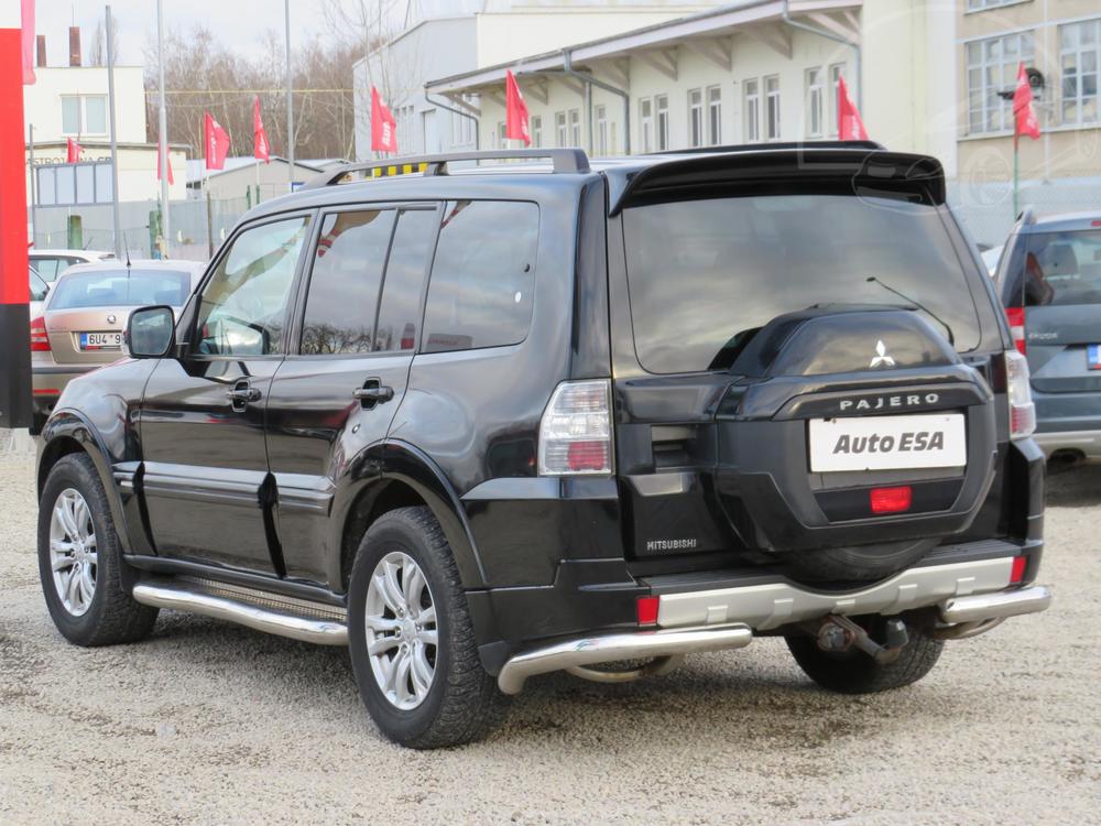 Mitsubishi Pajero 3.2 Di-D 1.maj, R