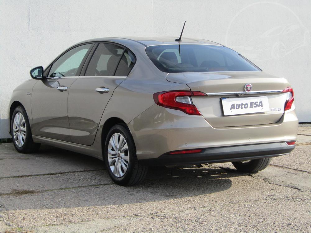 Fiat Tipo 1.4 i, R