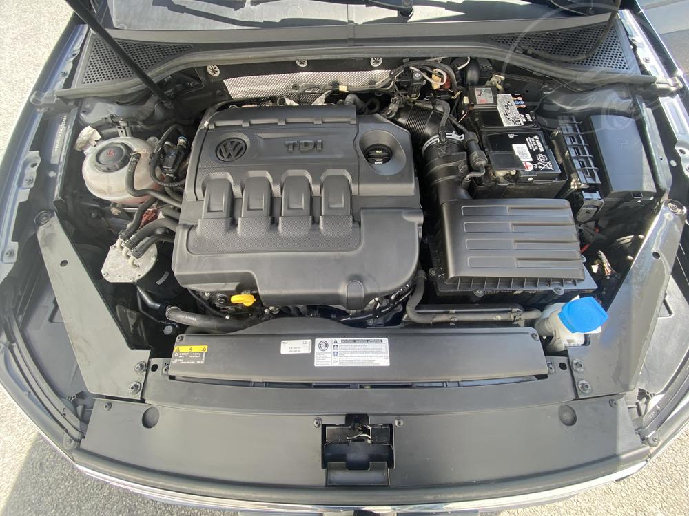 Volkswagen Passat 2.0 TDi